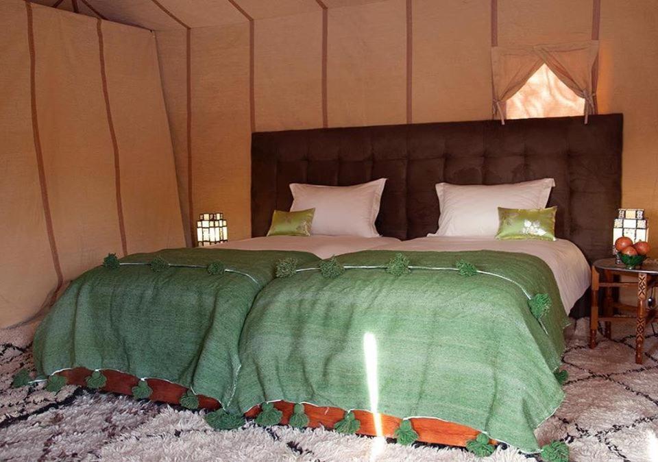 Sand Rose Luxury Camp 梅尔祖卡 外观 照片