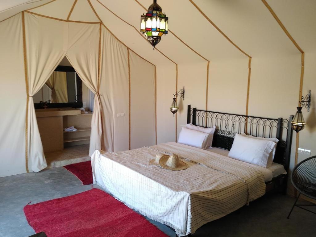 Sand Rose Luxury Camp 梅尔祖卡 外观 照片